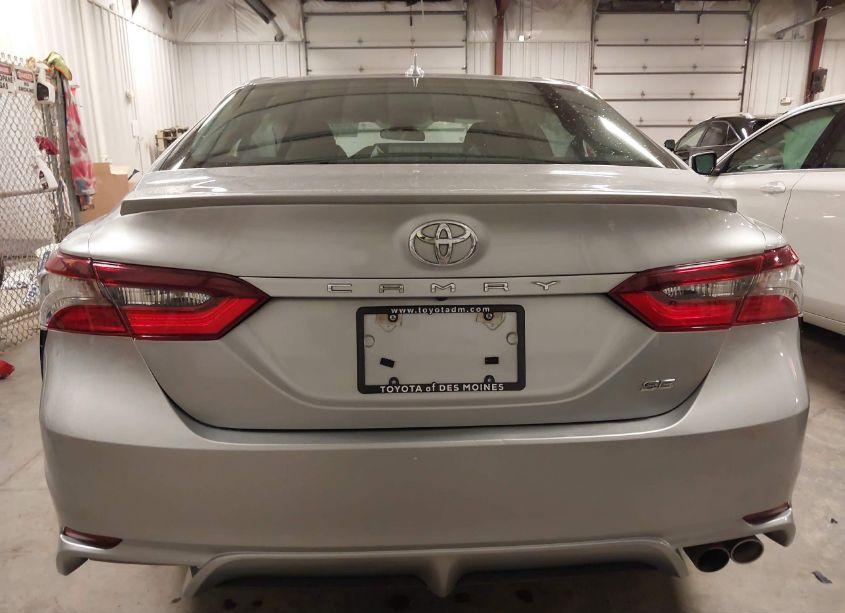 Photo 16 of 2022 Toyota Camry SE (VIN 4T1G11AK7NU702930)