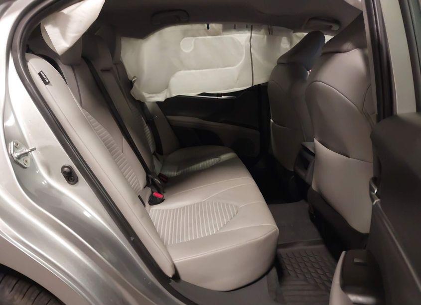 Photo 8 of 2022 Toyota Camry SE (VIN 4T1G11AK7NU702930)