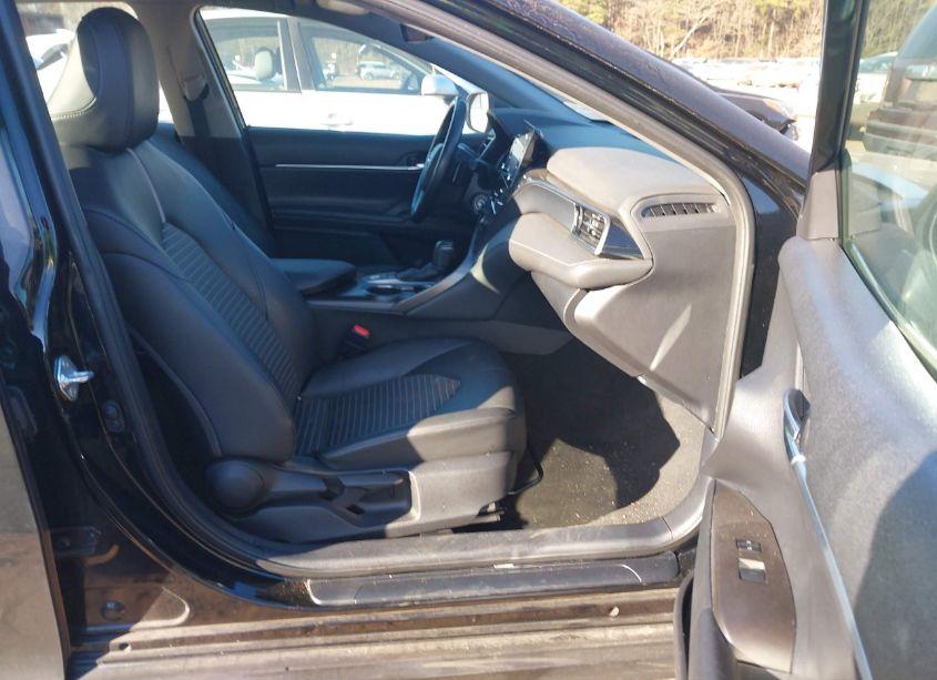 Photo 5 of 2022 Toyota Camry SE (VIN 4T1G11AK7NU715094)