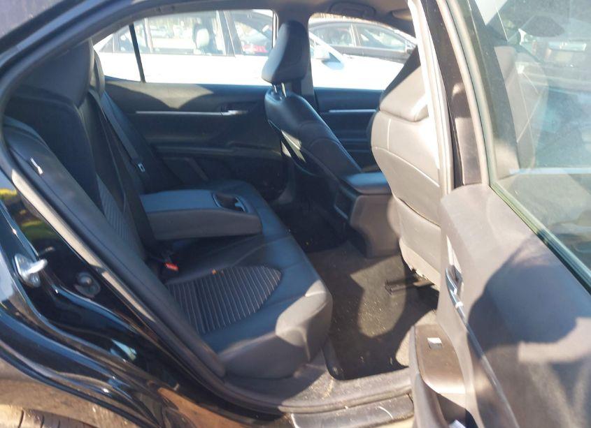 Photo 8 of 2022 Toyota Camry SE (VIN 4T1G11AK7NU715094)