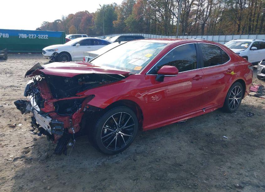 Photo 2 of 2023 Toyota Camry SE (VIN 4T1G11AK7PU140403)