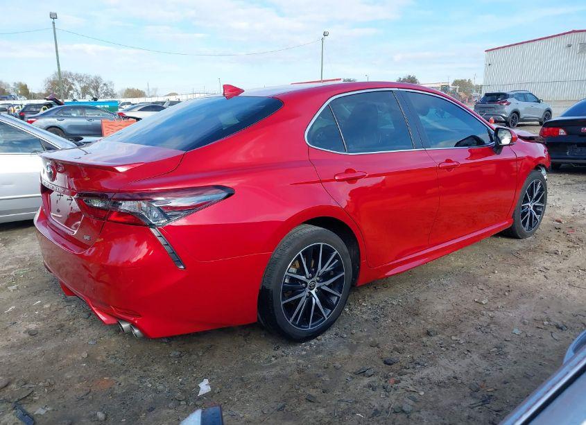 Photo 4 of 2023 Toyota Camry SE (VIN 4T1G11AK7PU140403)