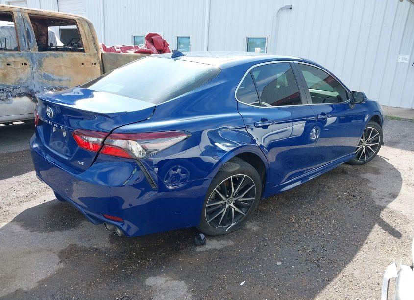 Photo 4 of 2023 Toyota Camry SE (VIN 4T1G11AK7PU173093)