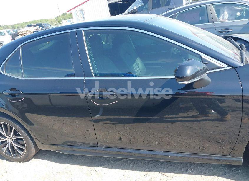 Photo 14 of 2023 Toyota Camry SE (VIN 4T1G11AK7PU768431)