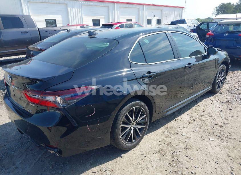 Photo 4 of 2023 Toyota Camry SE (VIN 4T1G11AK7PU768431)