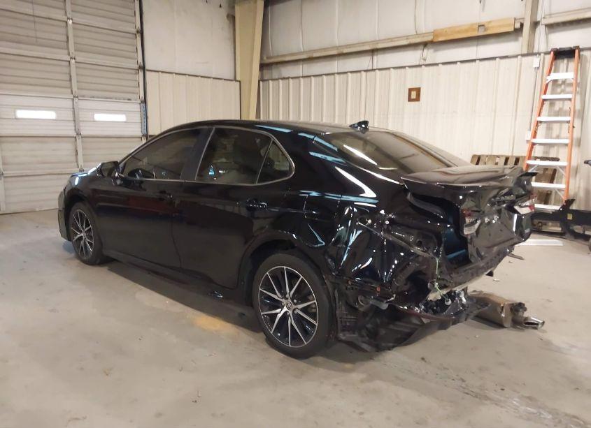 Photo 3 of 2023 Toyota Camry SE (VIN 4T1G11AK7PU781874)