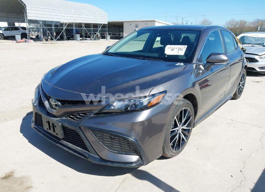 Photo 2 of 2023 Toyota Camry SE (VIN 4T1G11AK7PU789960)