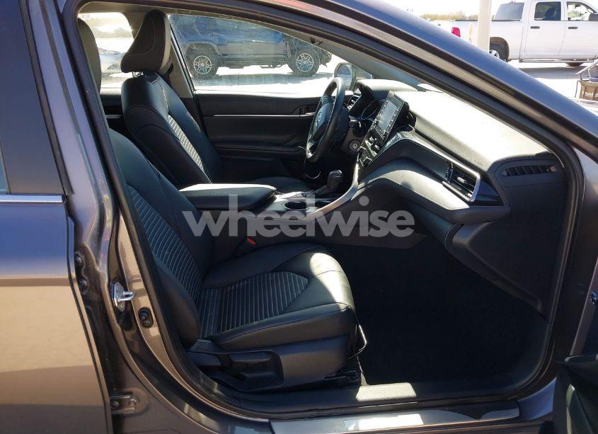 Photo 5 of 2023 Toyota Camry SE (VIN 4T1G11AK7PU789960)