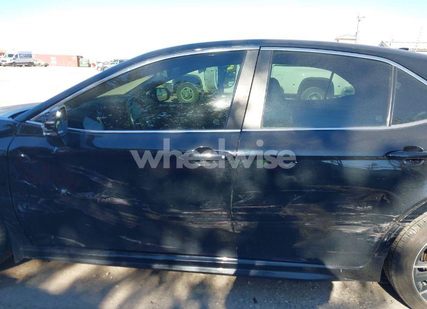 Photo 15 of 2023 Toyota Camry SE (VIN 4T1G11AK7PU791823)