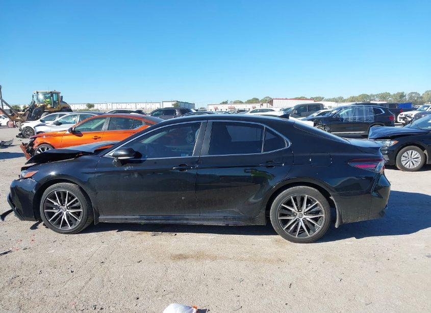 Photo 14 of 2023 Toyota Camry SE (VIN 4T1G11AK7PU796603)