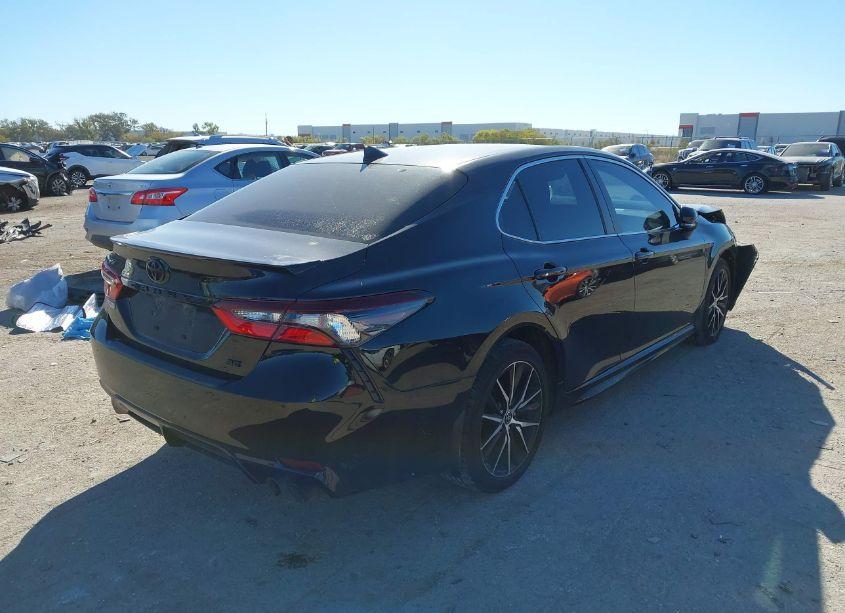 Photo 4 of 2023 Toyota Camry SE (VIN 4T1G11AK7PU796603)