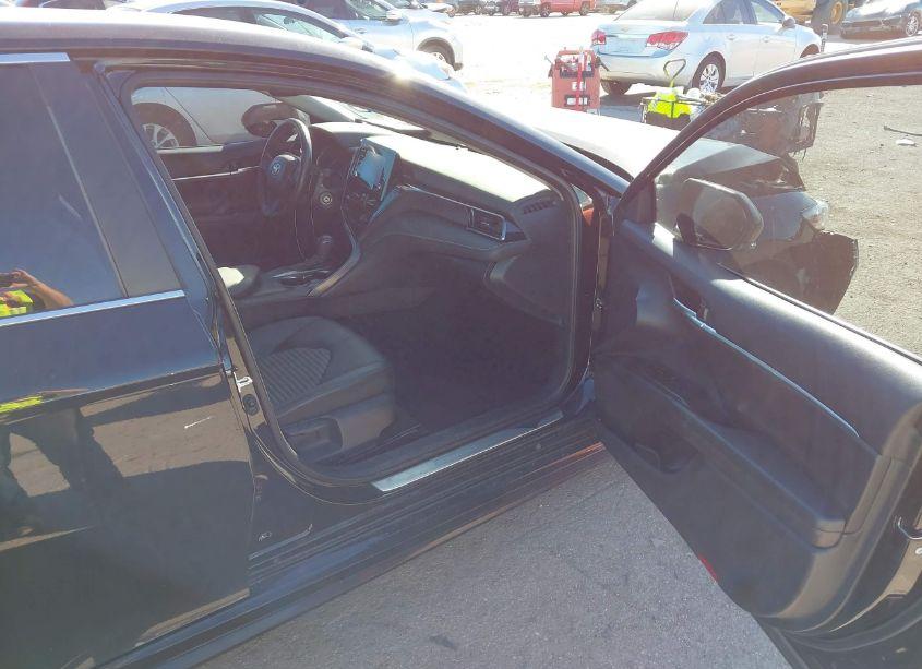 Photo 5 of 2023 Toyota Camry SE (VIN 4T1G11AK7PU796603)