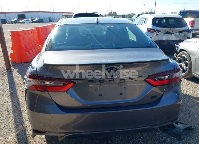 Photo 16 of 2024 Toyota Camry SE (VIN 4T1G11AK7RU196568)