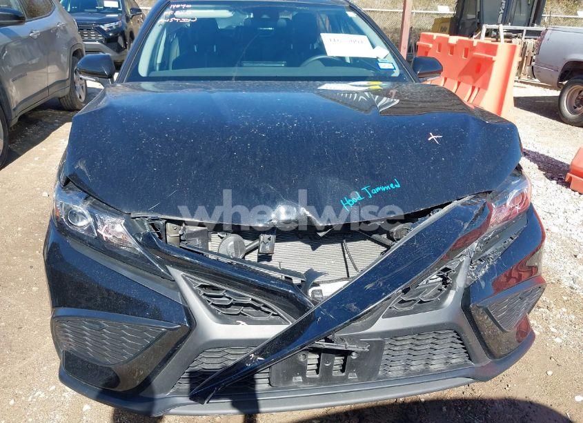 Photo 6 of 2024 Toyota Camry SE (VIN 4T1G11AK7RU242240)