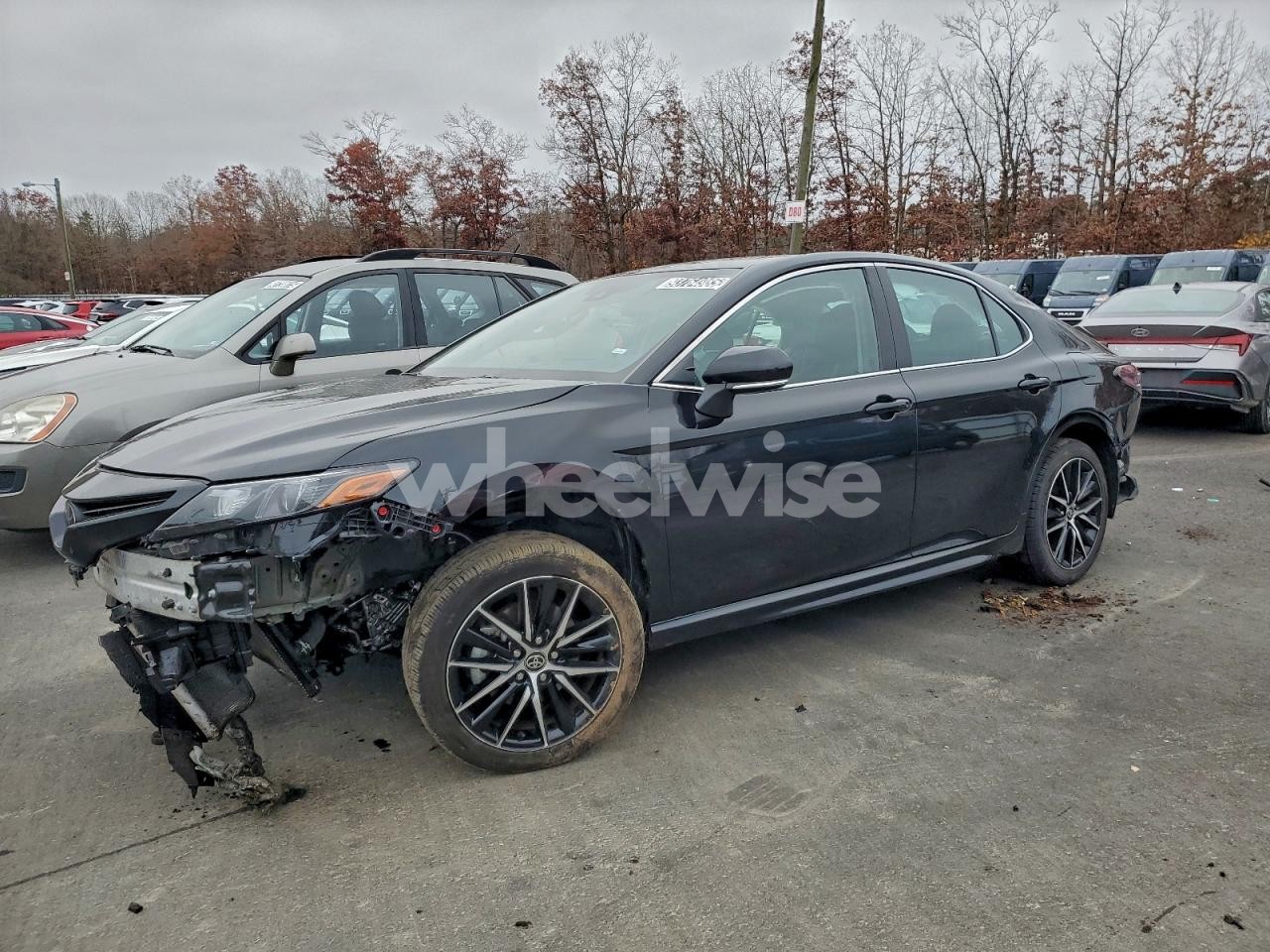 2024 TOYOTA CAMRY SE NIGHT SHADE (VIN 4T1G11AK7RU246465) main photo