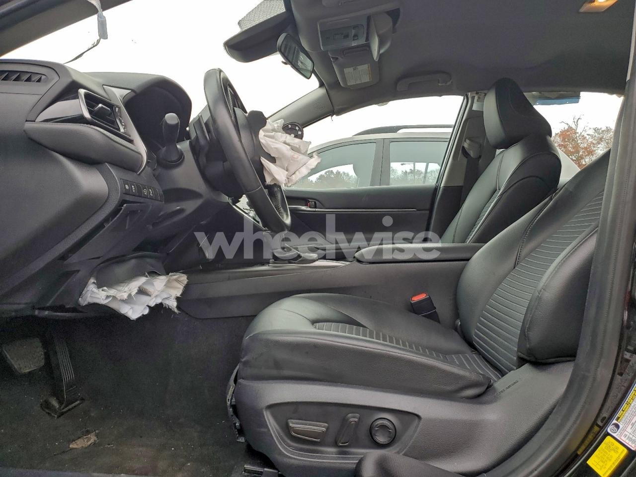 Photo 7 of 2024 TOYOTA CAMRY SE NIGHT SHADE (VIN 4T1G11AK7RU246465)