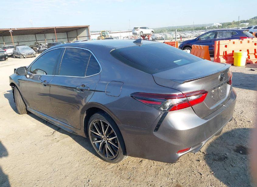 Photo 3 of 2024 Toyota Camry SE (VIN 4T1G11AK7RU263590)