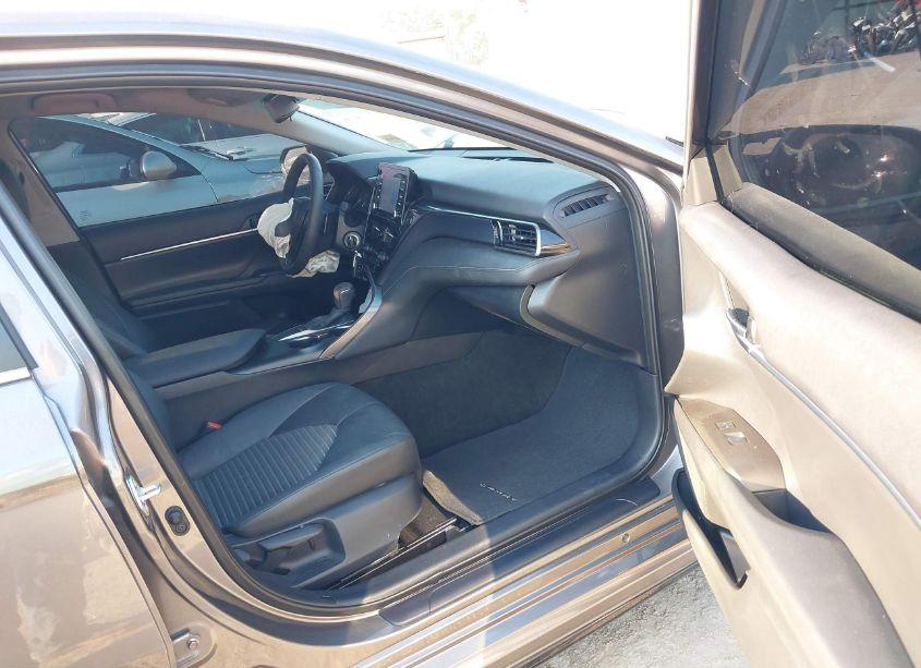 Photo 5 of 2024 Toyota Camry SE (VIN 4T1G11AK7RU263590)