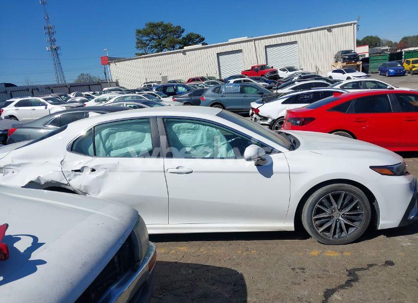 Photo 13 of 2024 Toyota Camry SE (VIN 4T1G11AK7RU860366)