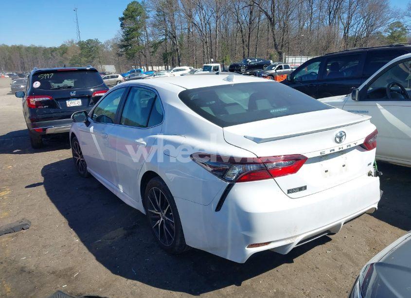 Photo 3 of 2024 Toyota Camry SE (VIN 4T1G11AK7RU860366)