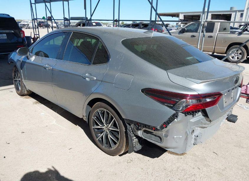 Photo 3 of 2024 Toyota Camry SE (VIN 4T1G11AK7RU883209)