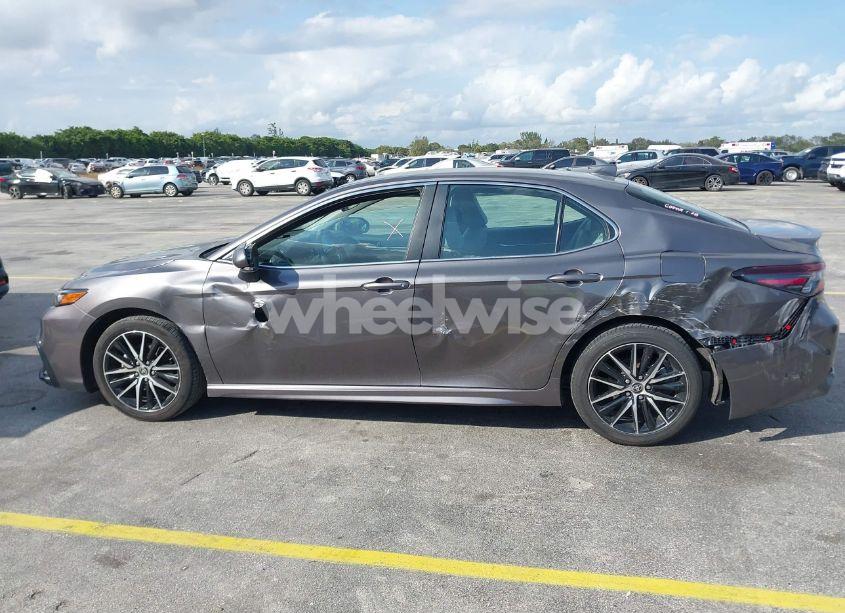 Photo 14 of 2024 Toyota Camry SE (VIN 4T1G11AK7RU895179)