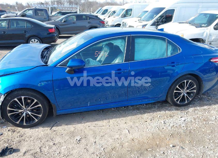 Photo 14 of 2020 Toyota Camry SE (VIN 4T1G11AK8LU304591)