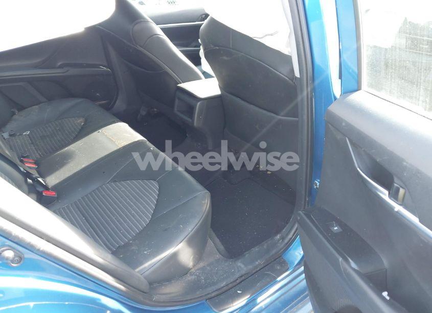 Photo 8 of 2020 Toyota Camry SE (VIN 4T1G11AK8LU304591)