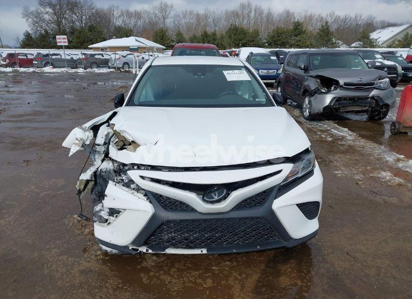 Photo 12 of 2020 Toyota Camry SE NIGHTSHADE EDITION (VIN 4T1G11AK8LU307412)
