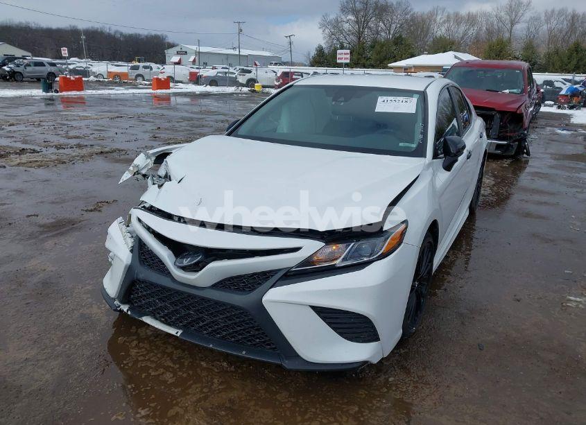 Photo 2 of 2020 Toyota Camry SE NIGHTSHADE EDITION (VIN 4T1G11AK8LU307412)