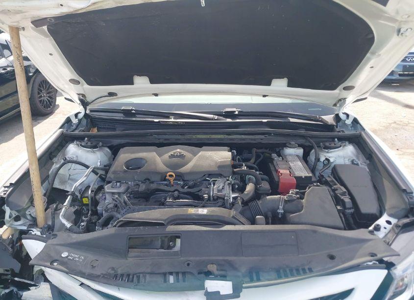 Photo 10 of 2020 Toyota Camry SE (VIN 4T1G11AK8LU335159)