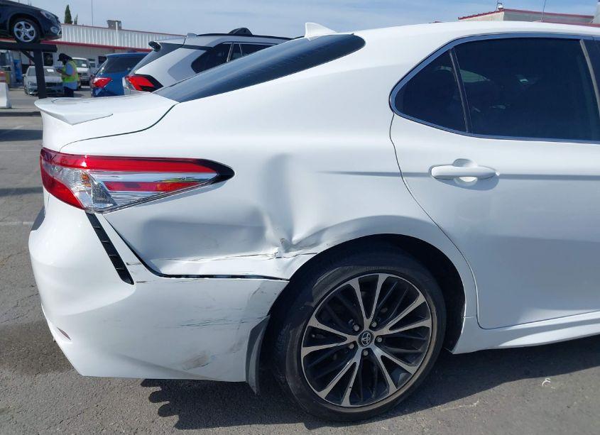 Photo 17 of 2020 Toyota Camry SE (VIN 4T1G11AK8LU335159)