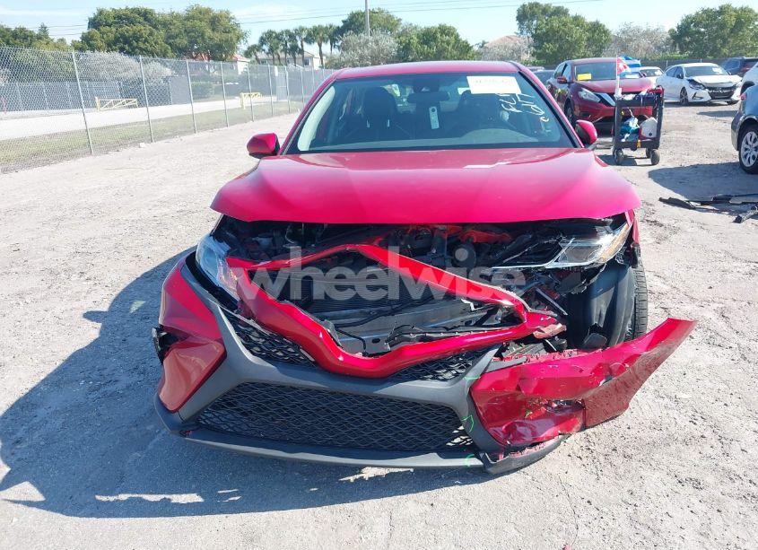 Photo 6 of 2020 Toyota Camry SE (VIN 4T1G11AK8LU336117)