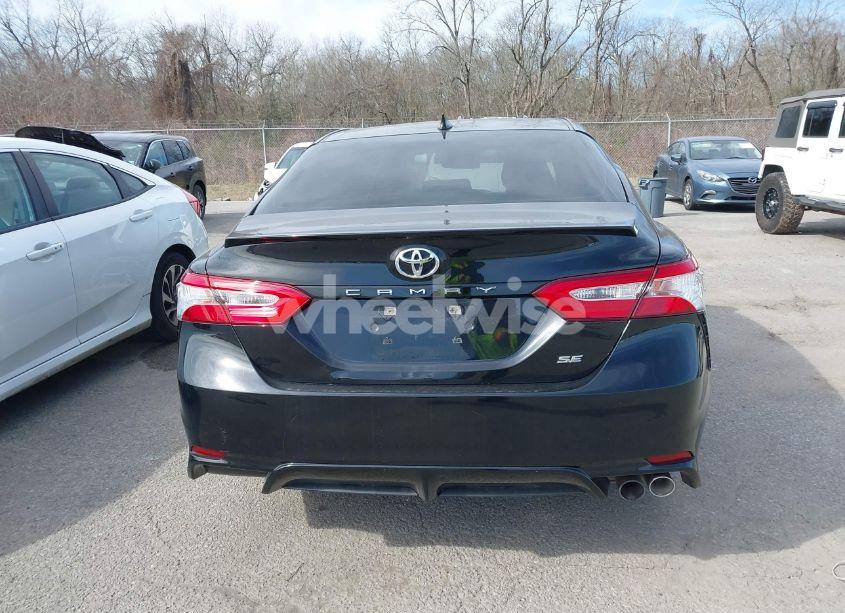 Photo 16 of 2020 Toyota Camry SE (VIN 4T1G11AK8LU346372)