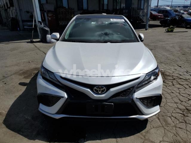 Photo 9 of 2021 TOYOTA CAMRY XSE (VIN 4T1G11AK8LU352222)