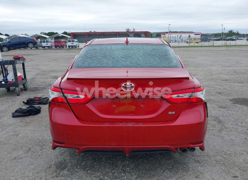 Photo 16 of 2020 Toyota Camry SE (VIN 4T1G11AK8LU367013)