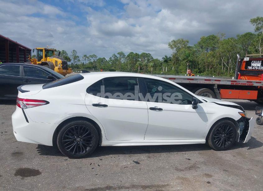 Photo 13 of 2020 Toyota Camry SE NIGHTSHADE EDITION (VIN 4T1G11AK8LU372177)