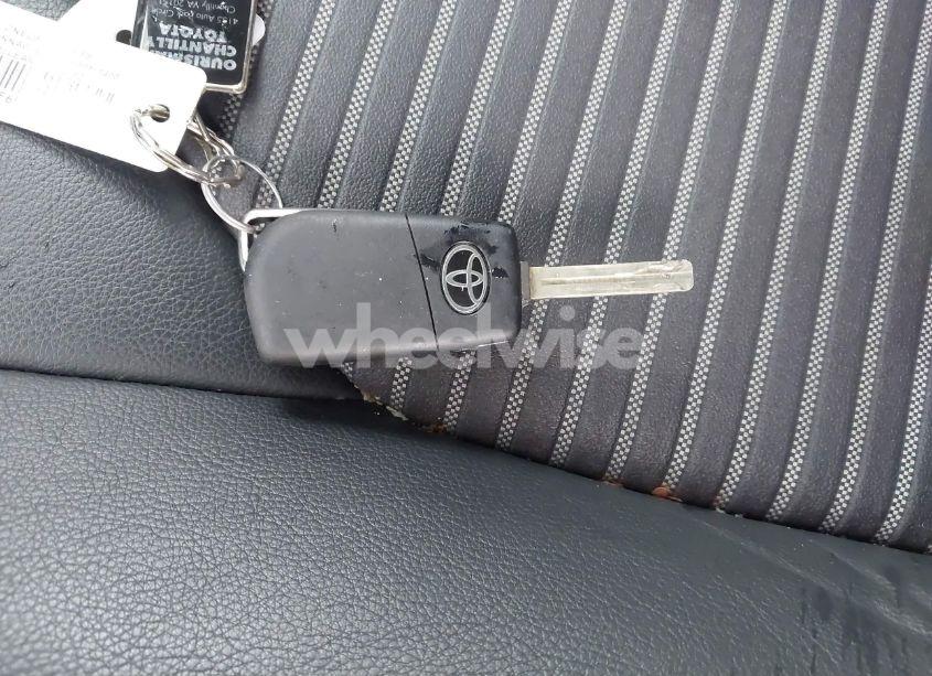 Photo 11 of 2020 Toyota Camry SE (VIN 4T1G11AK8LU377007)