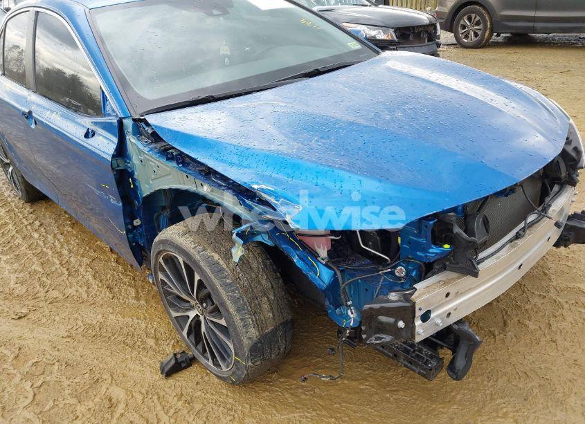 Photo 6 of 2020 Toyota Camry SE (VIN 4T1G11AK8LU377007)