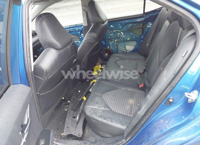 Photo 8 of 2020 Toyota Camry SE (VIN 4T1G11AK8LU377007)