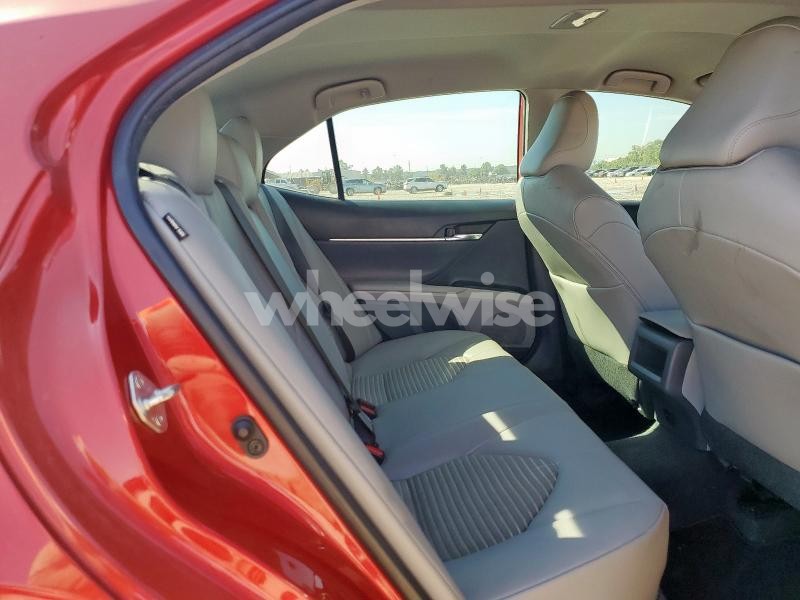 Photo 12 of 2020 TOYOTA CAMRY SE (VIN 4T1G11AK8LU383826)