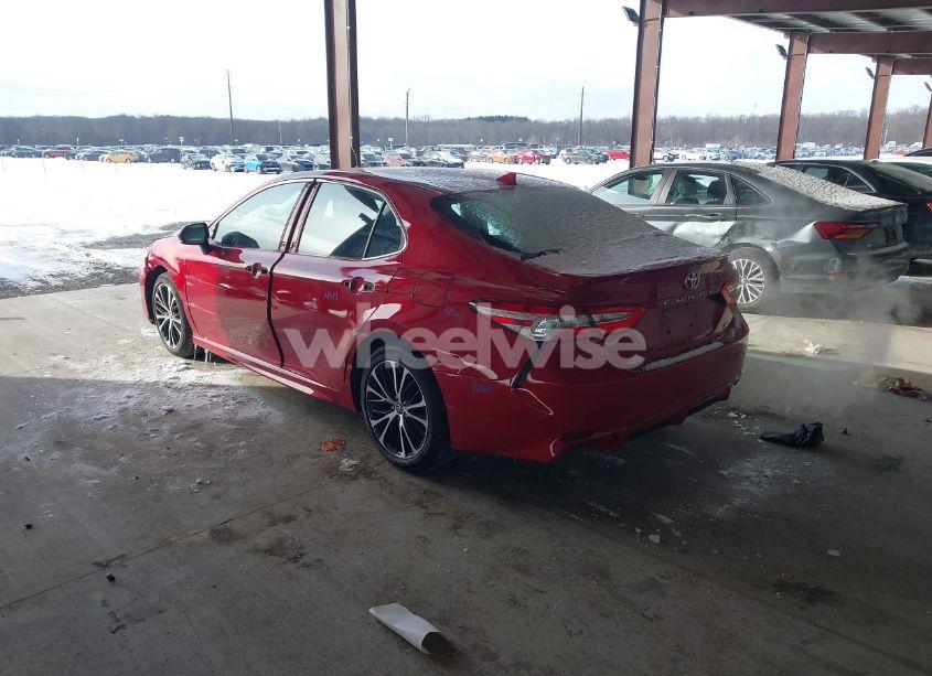 Photo 3 of 2020 Toyota Camry SE (VIN 4T1G11AK8LU390307)