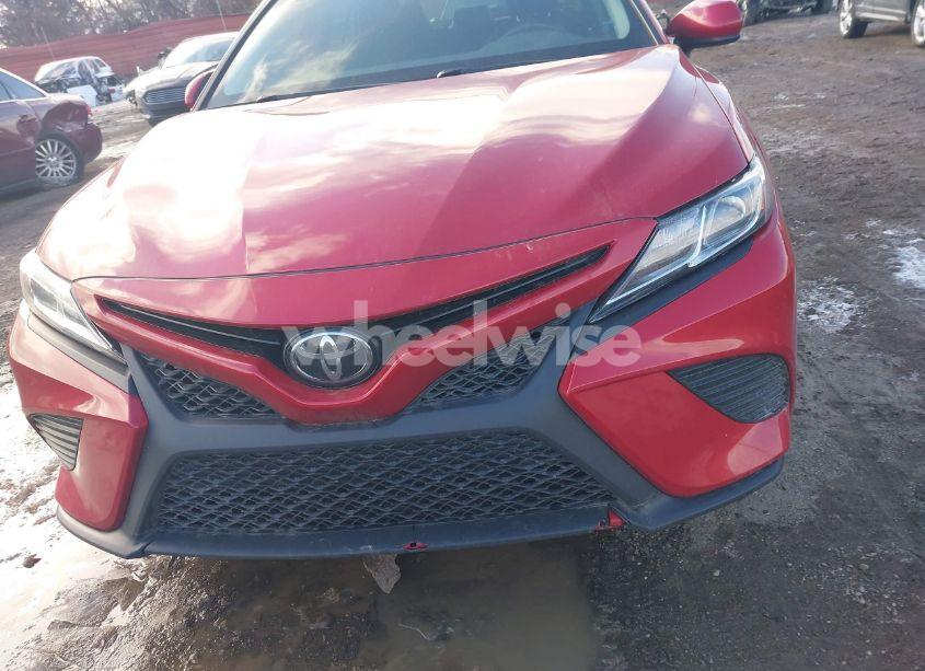 Photo 6 of 2020 Toyota Camry SE (VIN 4T1G11AK8LU400818)