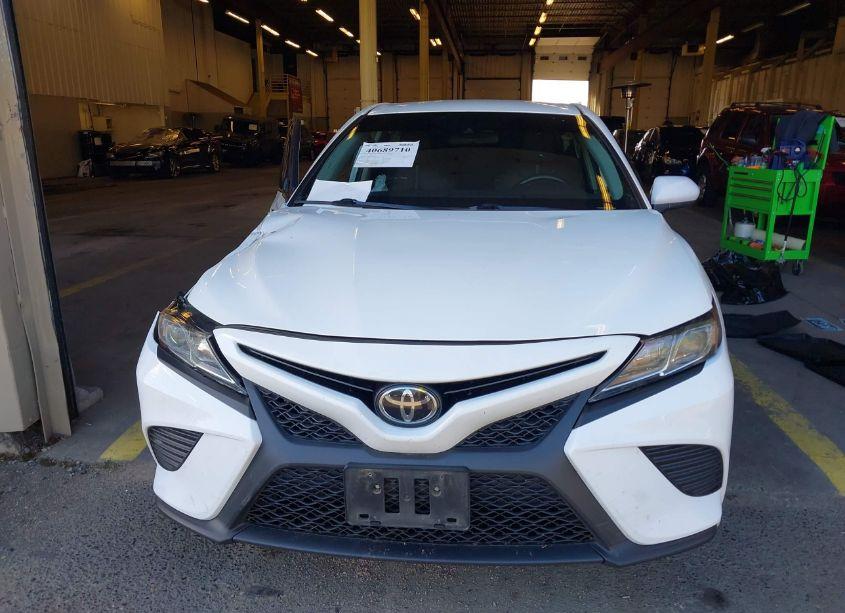 Photo 12 of 2020 Toyota Camry SE (VIN 4T1G11AK8LU894677)