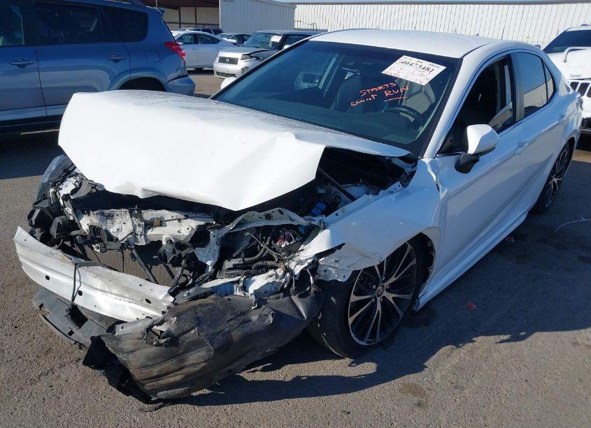 Photo 6 of 2020 Toyota Camry SE (VIN 4T1G11AK8LU955350)