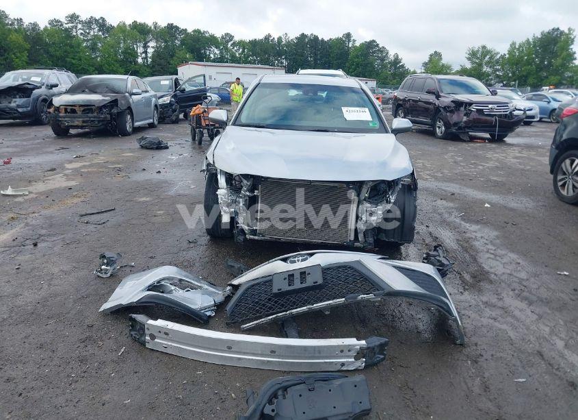 Photo 13 of 2020 Toyota Camry SE (VIN 4T1G11AK8LU964551)