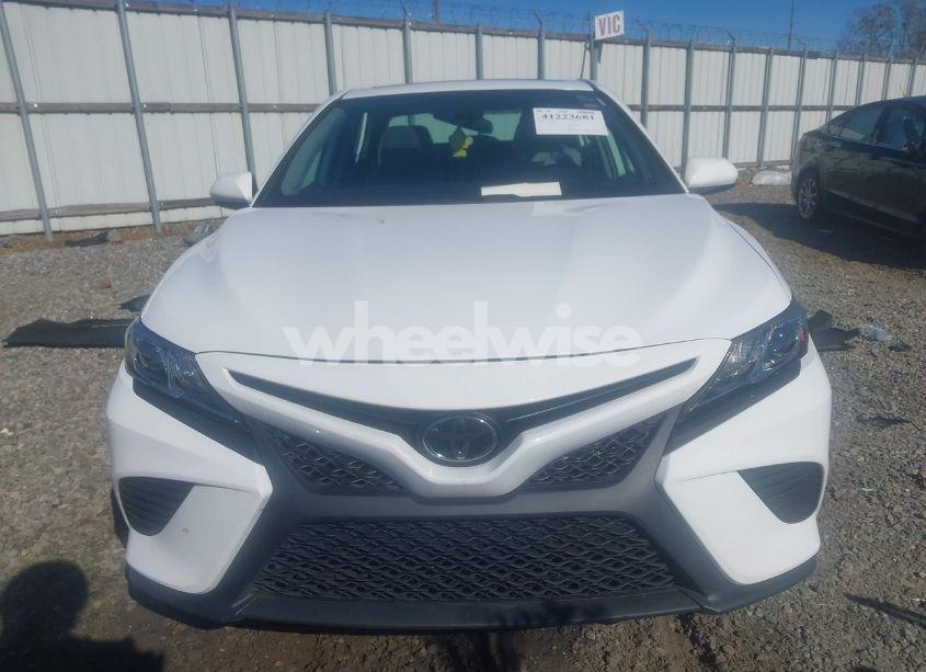 Photo 12 of 2020 Toyota Camry SE (VIN 4T1G11AK8LU980359)