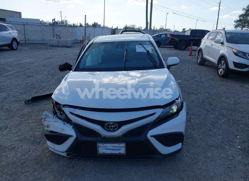 Photo 12 of 2021 Toyota Camry SE (VIN 4T1G11AK8MU415725)