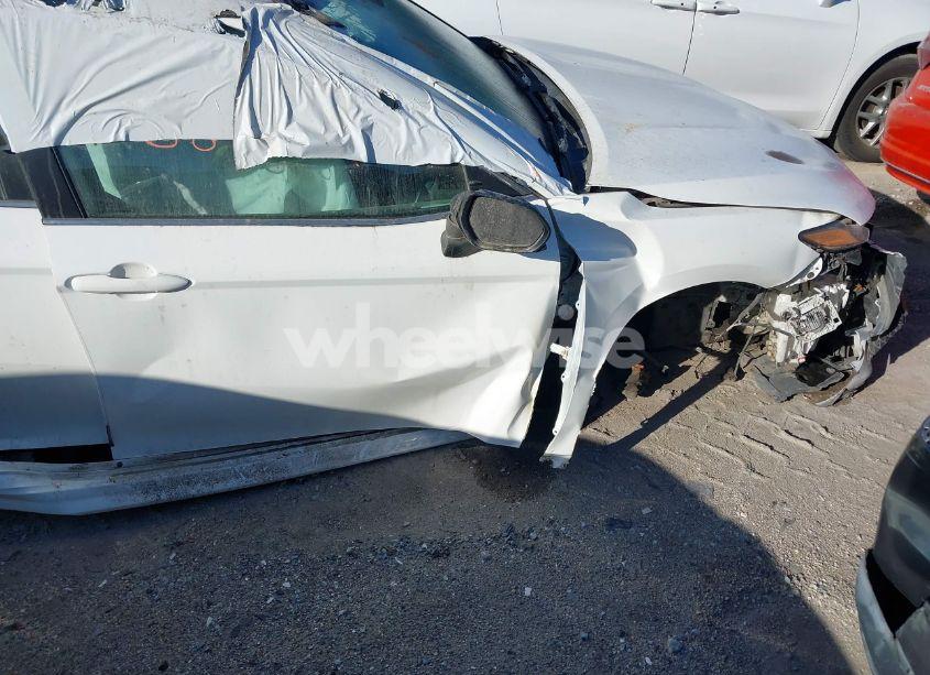 Photo 17 of 2021 Toyota Camry SE (VIN 4T1G11AK8MU415725)