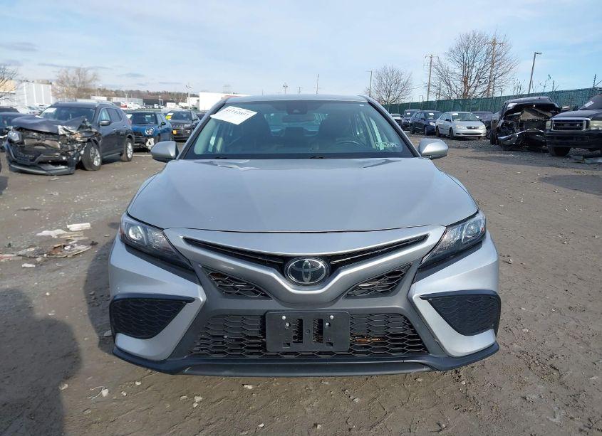 Photo 12 of 2021 Toyota Camry SE (VIN 4T1G11AK8MU435540)